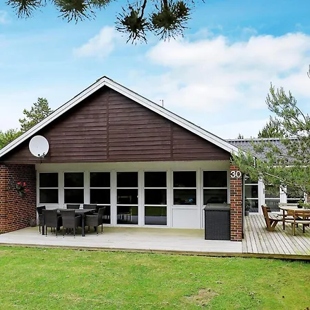 6 Person In Bl Vand Holiday home Blavand